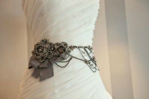 vestido de novia con cinturon