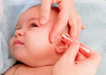 Como limpiar los oidos del bebe