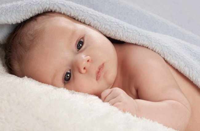 Bebes con un mes de vida, cuidados y consejos Bebes con un mes de vida, cuidados y consejos