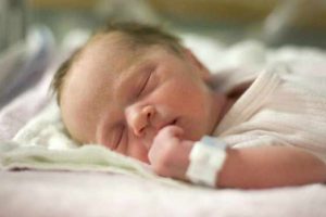 bebes prematuros y problemas médicos