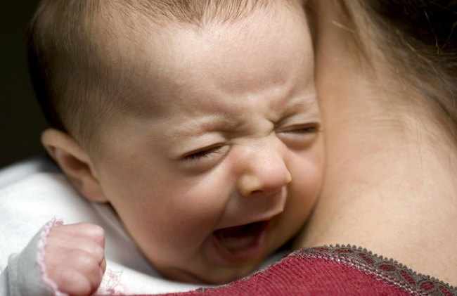 como calmar el llanto del bebe como calmar el llanto del bebe